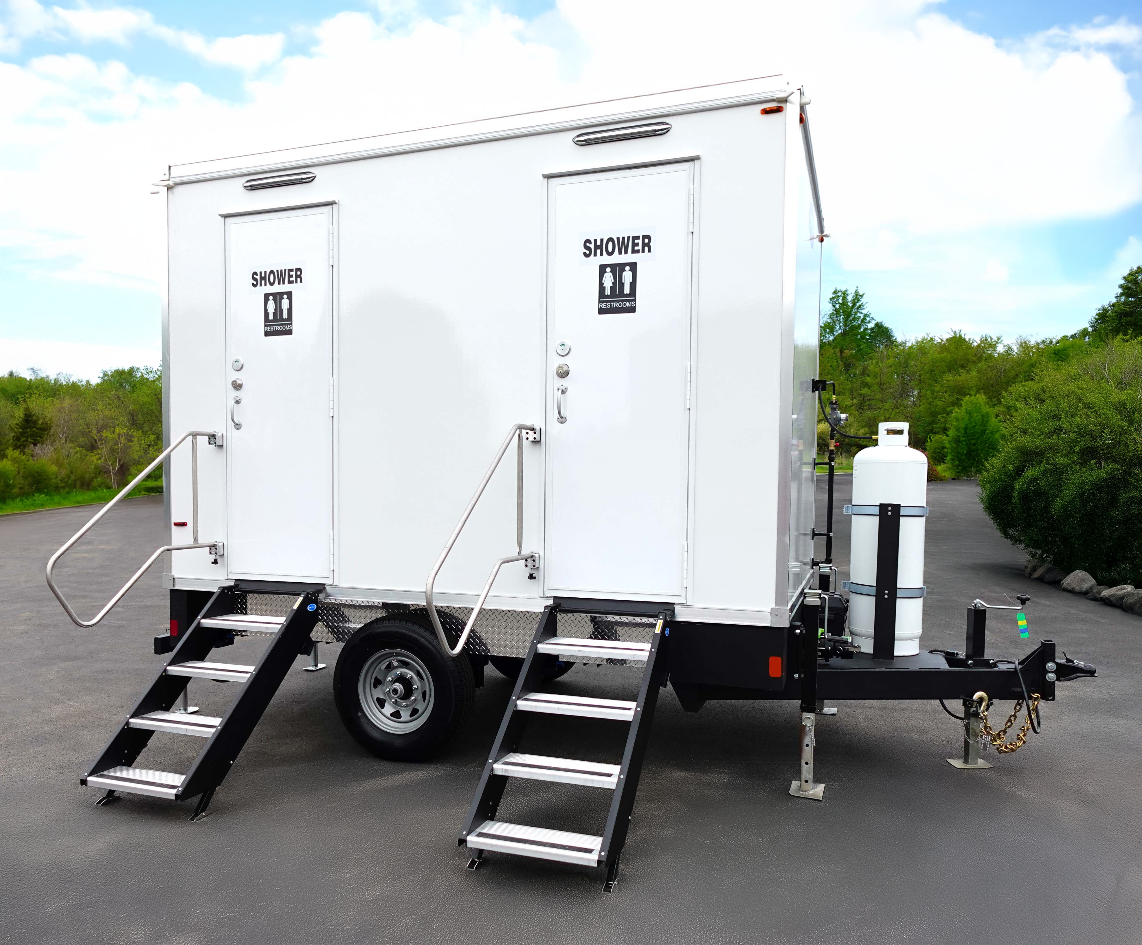 2 station shower and restroom combo trailer rental Texas. Two private bathrooms each with toilet sink and shower